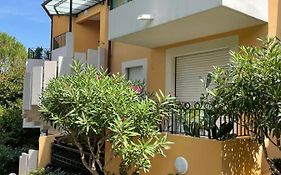 Superbe appartement avec jardin, proche des plages